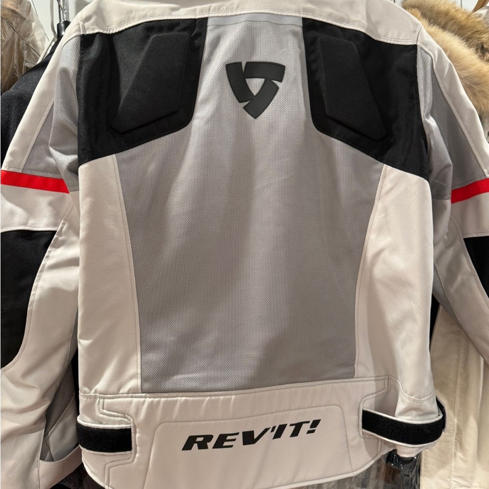 Snowmobile jacket - Picture 2 of 3